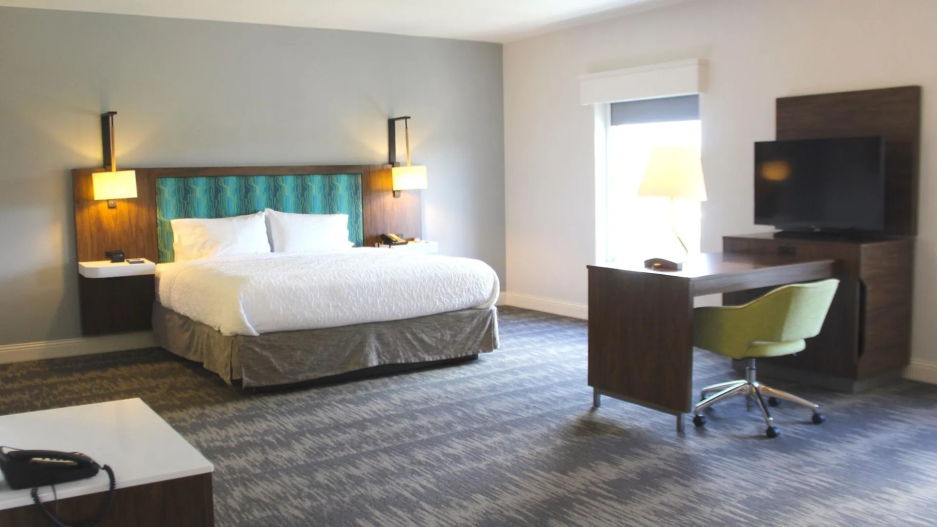 Hampton Inn & Suites Sarasota / Bradenton - Airport