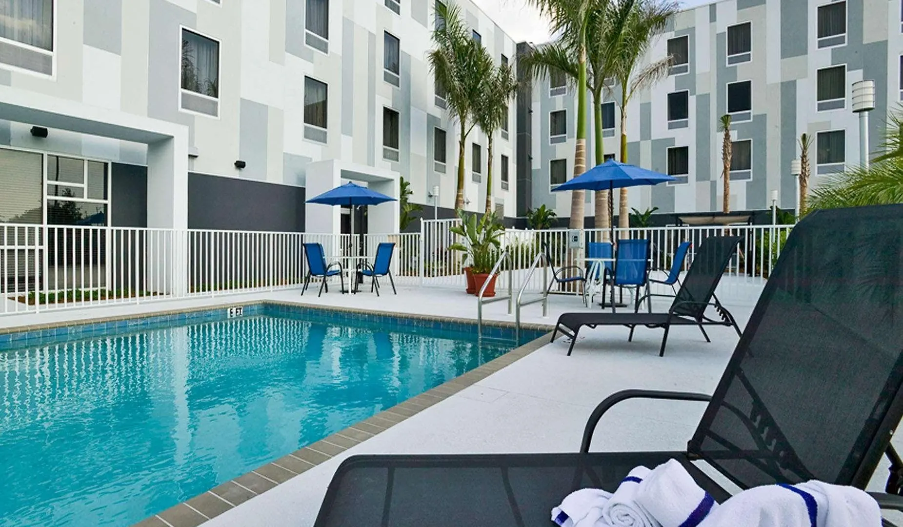 Hampton Inn & Suites Sarasota / Bradenton - Airport 3*,  United States