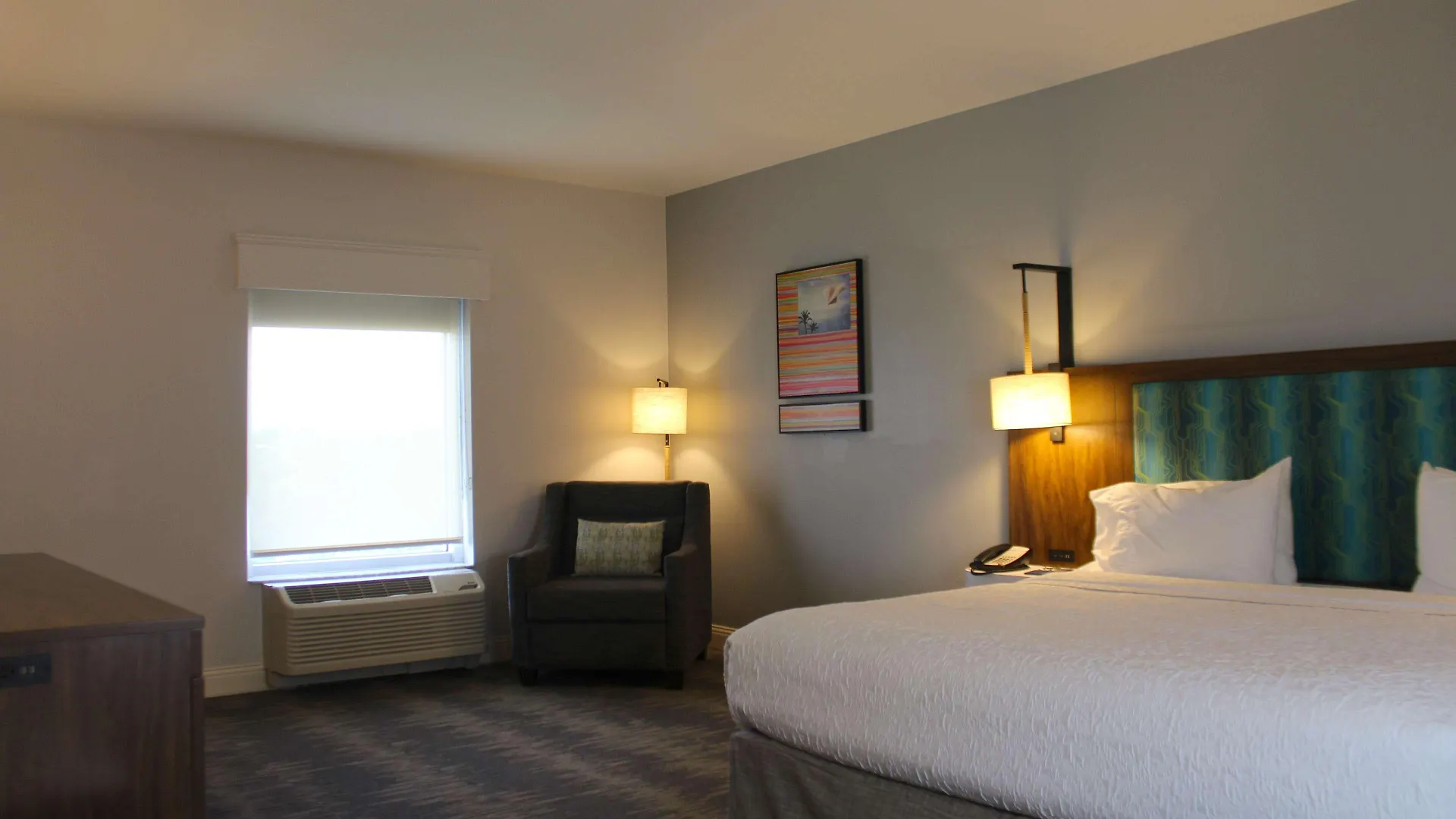 Hampton Inn & Suites Sarasota / Bradenton - Airport 3*,