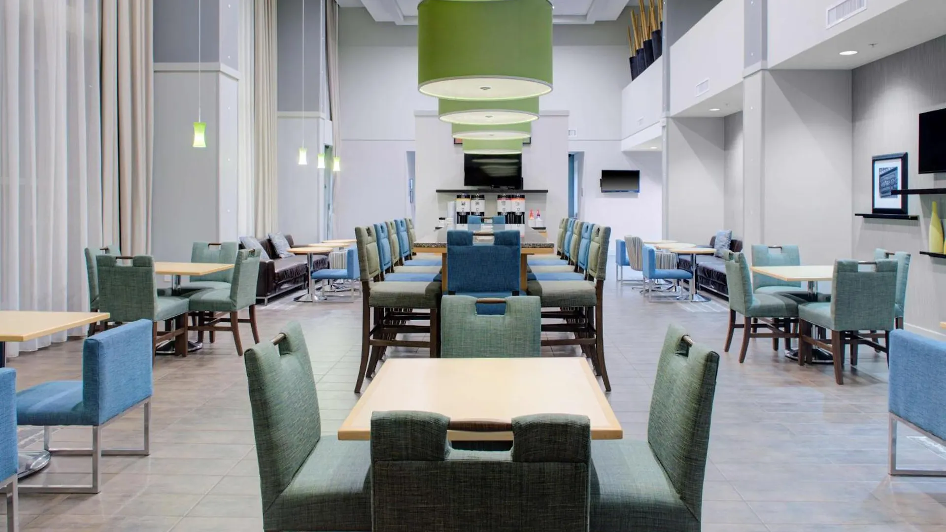 Hampton Inn & Suites Sarasota / Bradenton - Airport